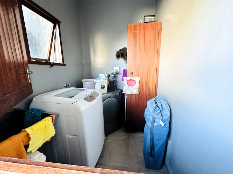 2 Bedroom Property for Sale in De Molen Western Cape